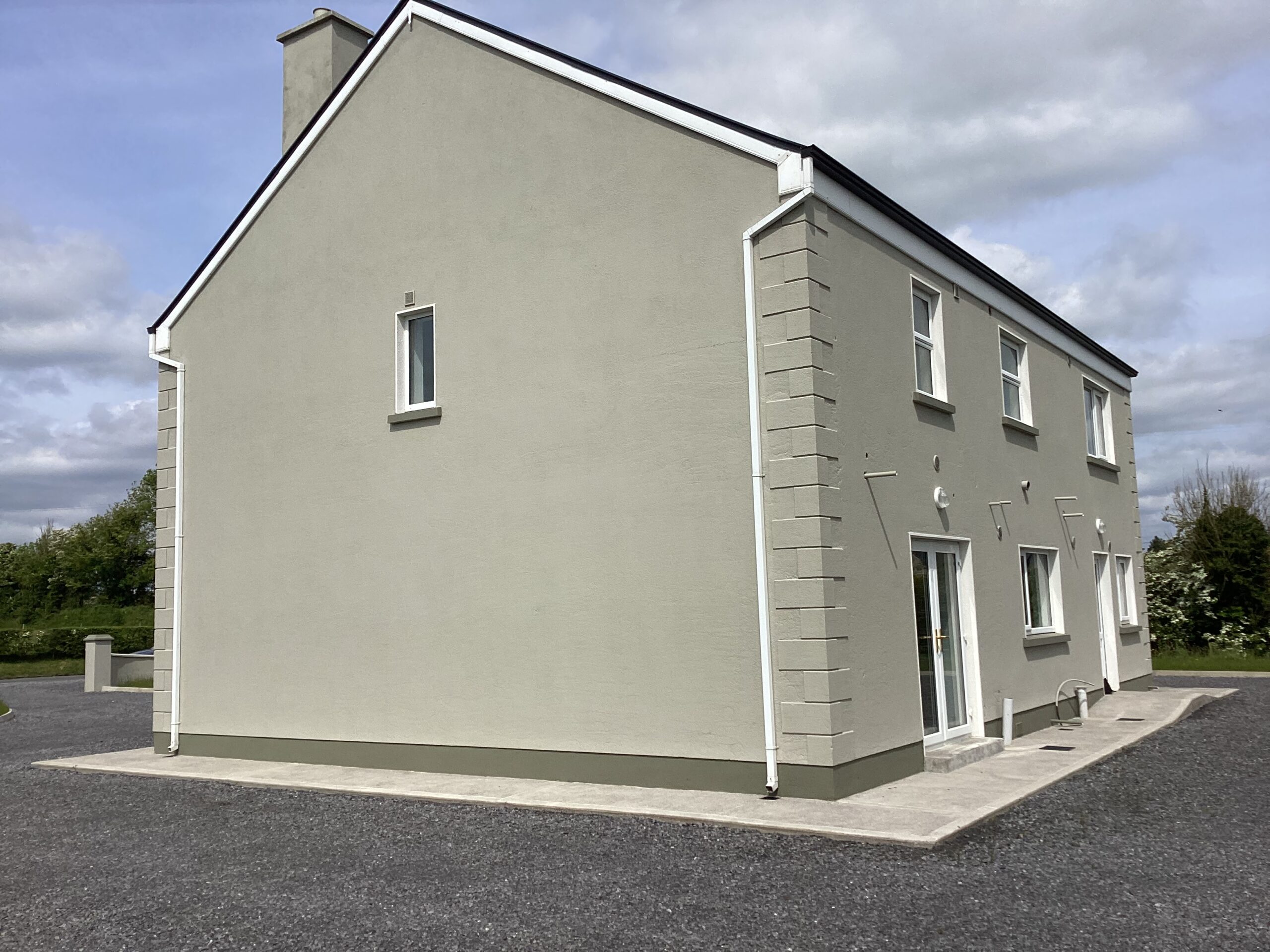 9F2BDD6E-F165-4E36-A704-A9A09C303F9A