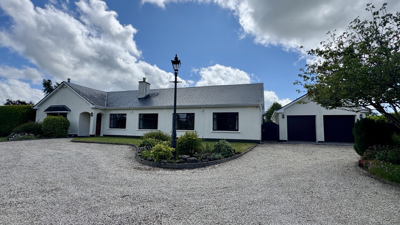 JR - Carrowntryla - Dunmore H54 E224 - 55 Large