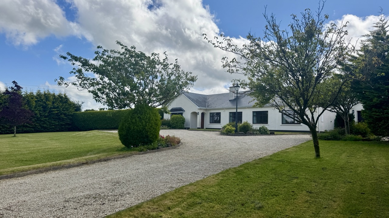 JR - Carrowntryla - Dunmore H54 E224 - 58 Large