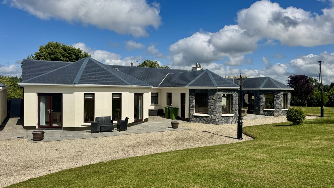 JR - Carrowntryla - Dunmore H54 E224 - 75 Large