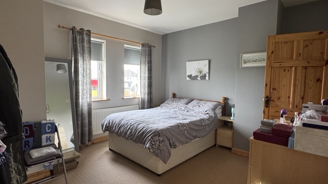 JRA - 25 GLYNDALE - 15 Medium