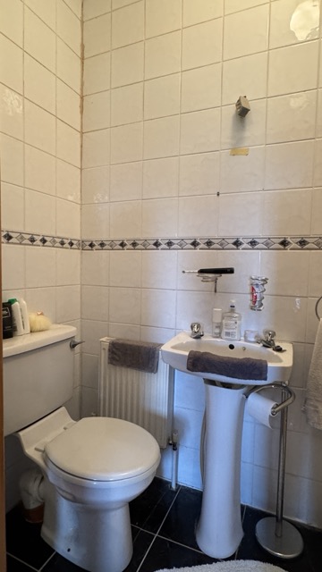 JRA - 25 GLYNDALE - 17 Medium