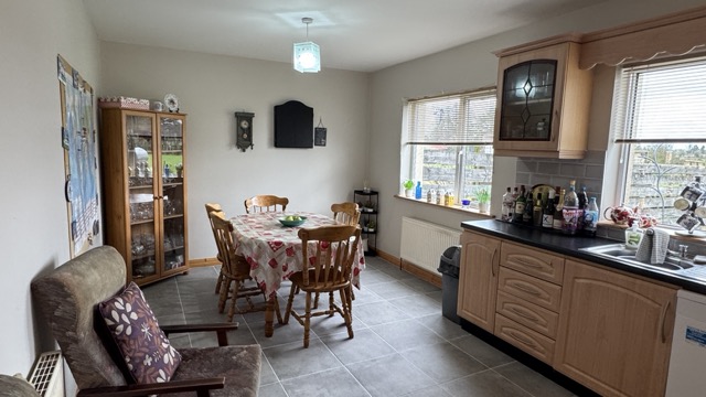 JRA - 25 GLYNDALE - 5 Medium