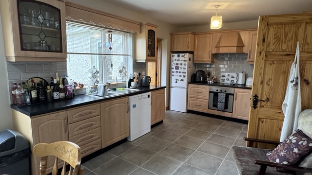 JRA - 25 GLYNDALE - 7 Medium